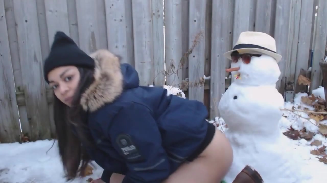 Woman Fucks Snowman
